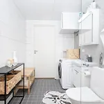 Apartman Stylish Nordic 2br With Sauna - Steps From The Cathedral Kuopio