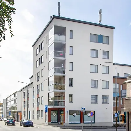 Stylish Nordic 2br With Sauna - Steps From The Cathedral