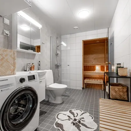 Stylish Nordic 2br With Sauna - Steps From The Cathedral Appartement *