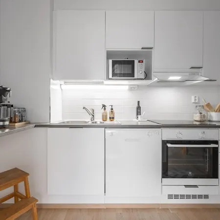 Stylish Nordic 2br With Sauna - Steps From The Cathedral Appartement *