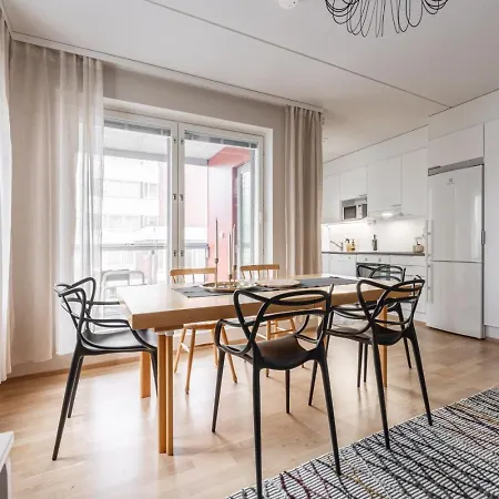 Appartement Stylish Nordic 2br With Sauna - Steps From The Cathedral *