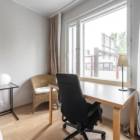Stylish Nordic 2br With Sauna - Steps From The Cathedral *
