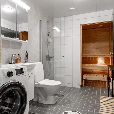 Stylish Nordic 2br With Sauna - Steps From The Cathedral *