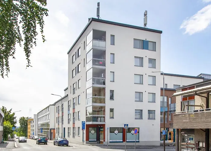 Stylish Nordic 2br With Sauna - Steps From The Cathedral